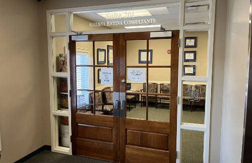 Inside view of the front door entrance to the Augusta Retina Consultants office